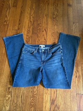 Lucky Brand Women's Medium Blue Flare Jeans